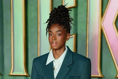 Cat Burns Breast Reduction Surgery: 7 Powerful Truths