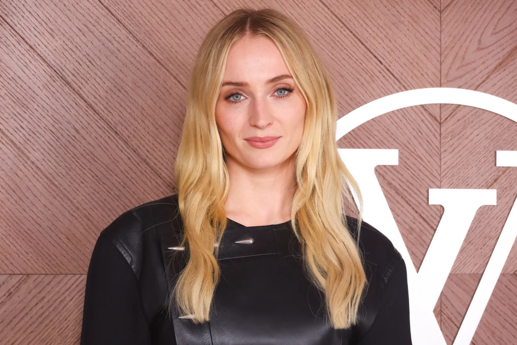 Sophie Turner: Bio, Career & News